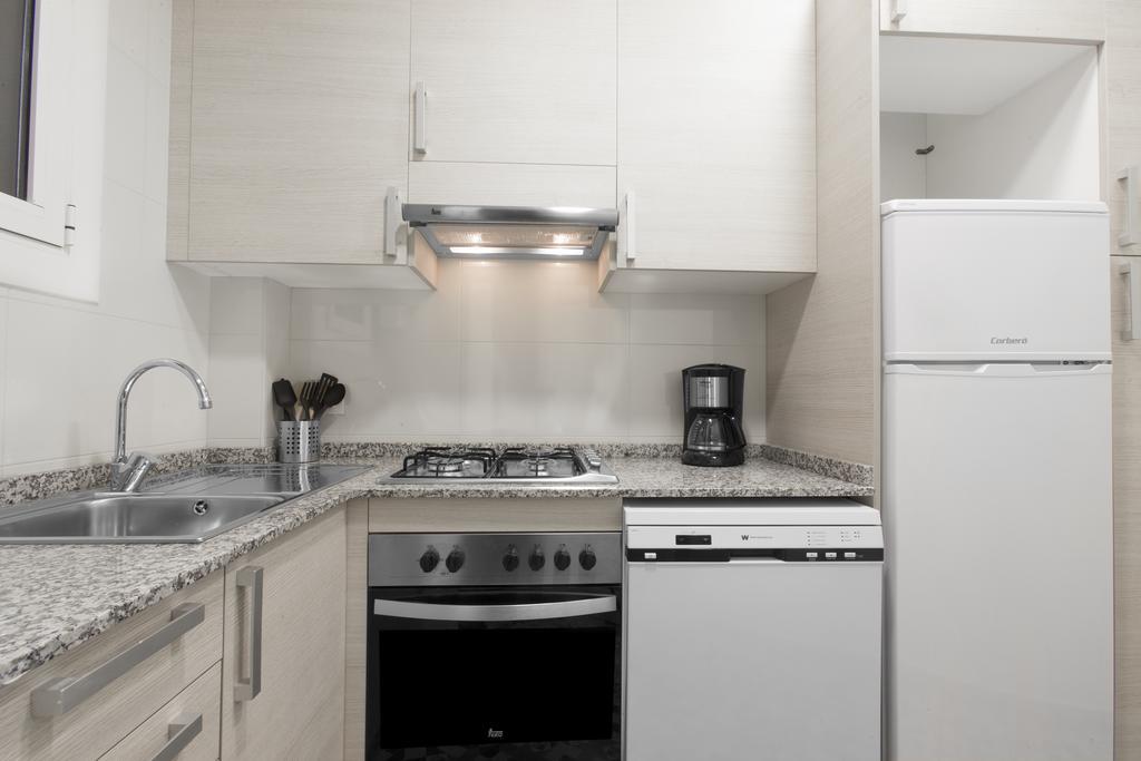 Centric Sagrada Familia Apartments Barcelona Ruang foto
