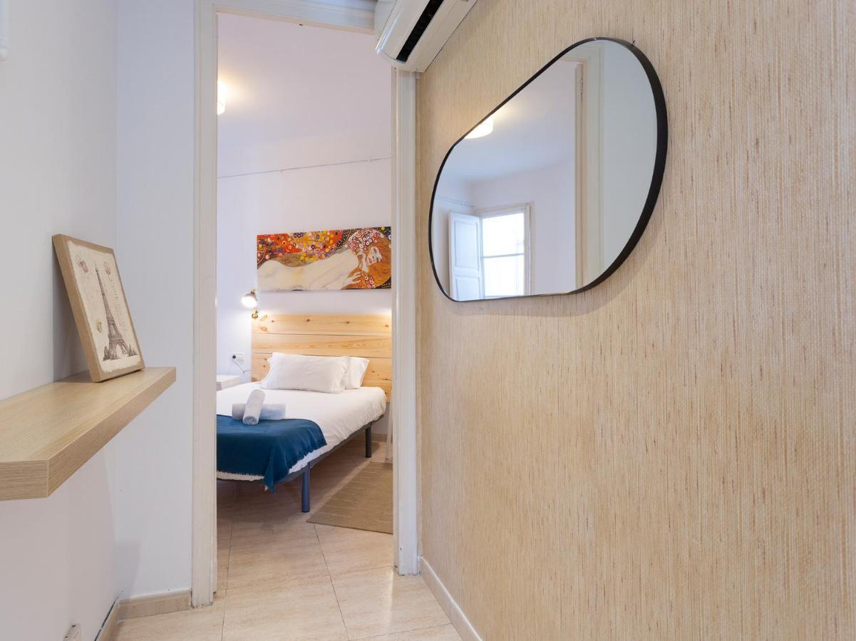 Centric Sagrada Familia Apartments Barcelona Bagian luar foto