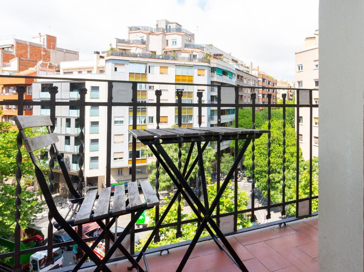 Centric Sagrada Familia Apartments Barcelona Bagian luar foto